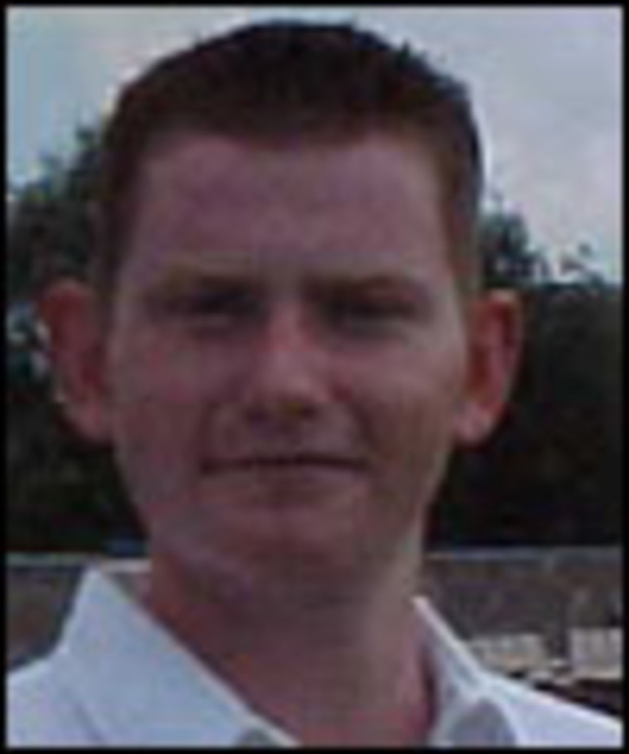 A portrait of Steve Eardley