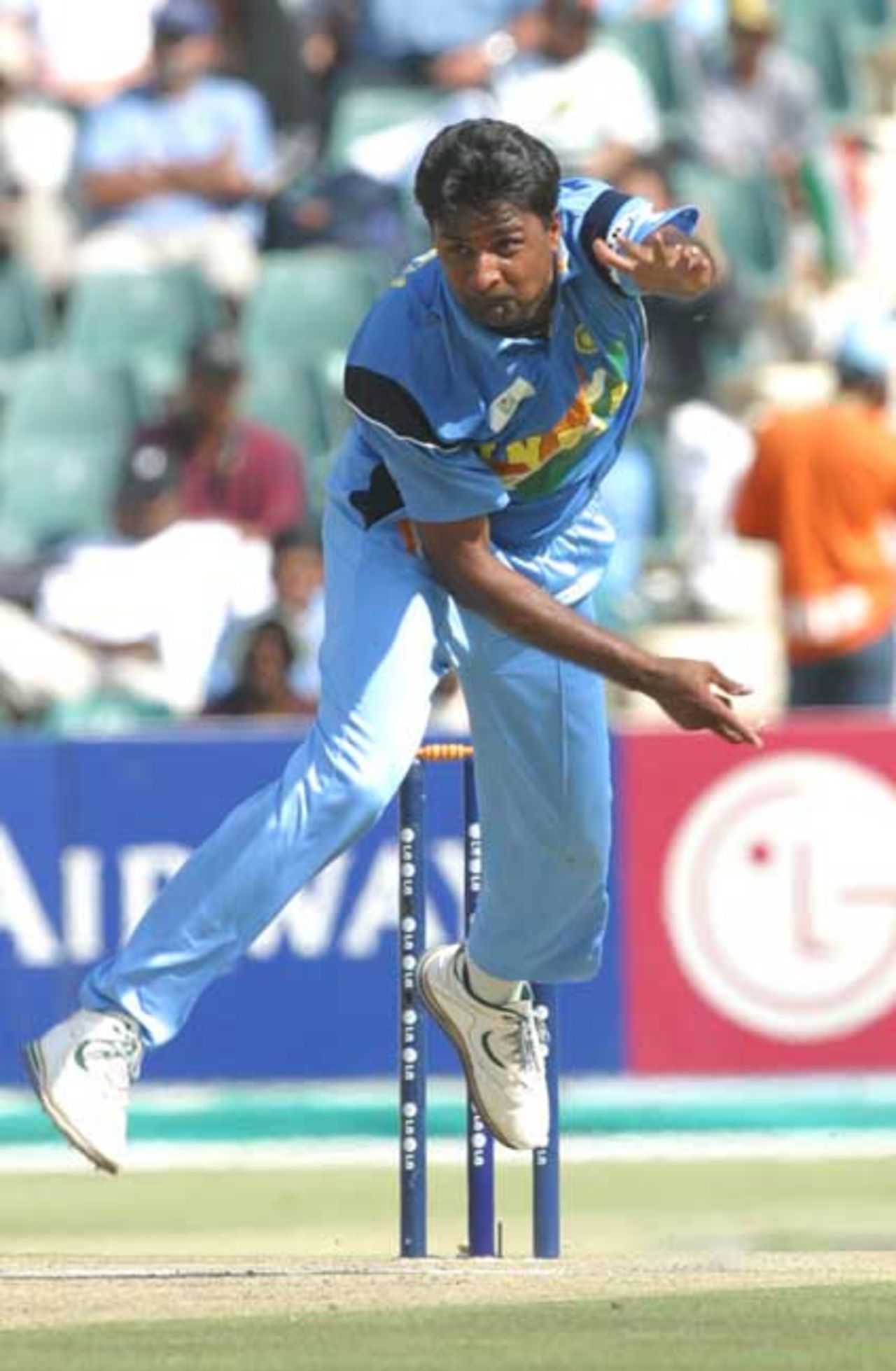 World Cup 2003 - India v Sri Lanka at Johannesburg, 10th March 2003