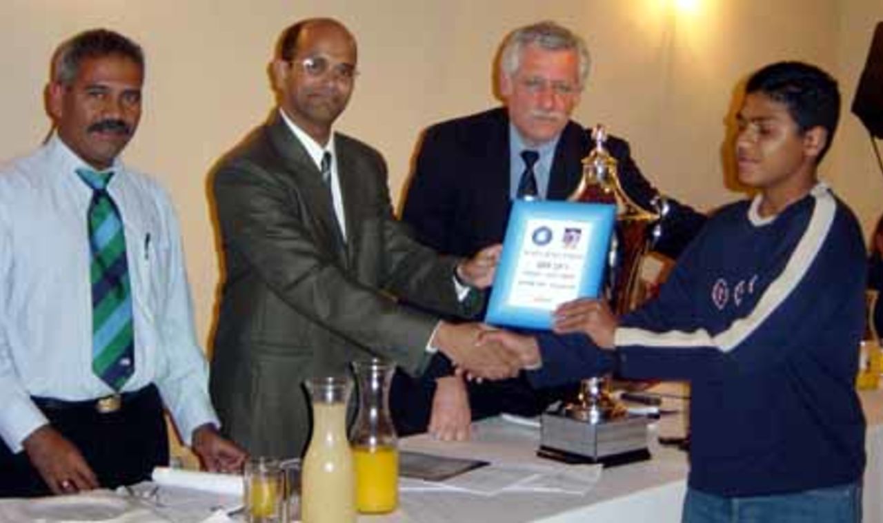 Ronen Waskar - 2003 Junior Player of the Year.
