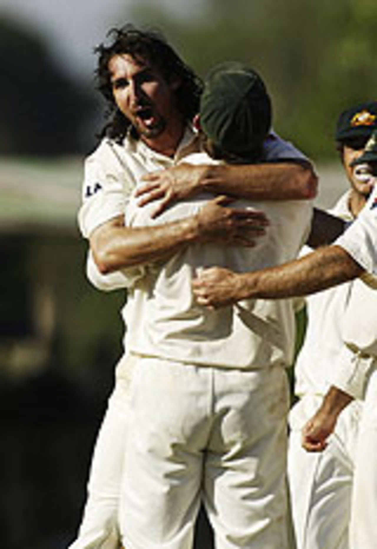 Jason Gillespie is pretty happy after getting rid of Sanath Jayasuriya, Sri Lanka v Australia, 2nd Test, Kandy, 3rd day, March 19, 2004