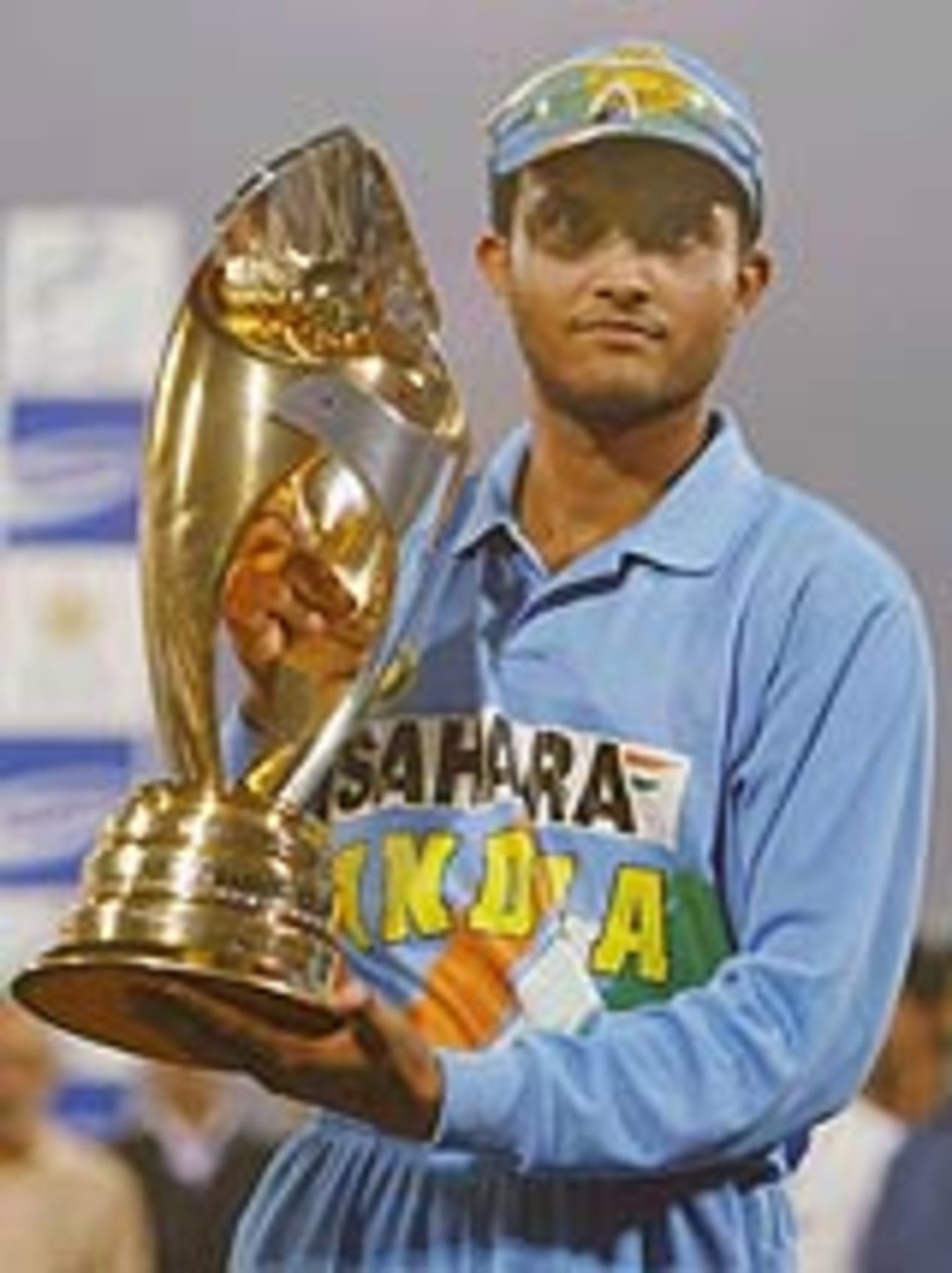 Sourav Ganguly with the spoils of victory, Pakistan v India, 5th ODI, Lahore, March 24, 2004