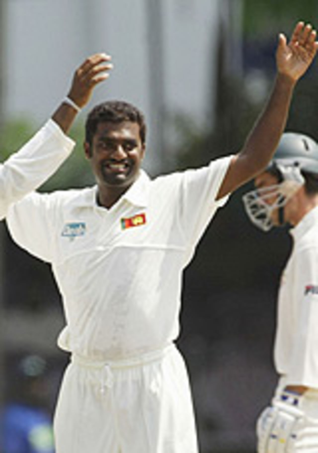 Muttiah Muralitharan gets Darren Lehmann's wicket, Sri Lanka v Australia, 3rd Test, Colombo, 4th day, March 27, 2004