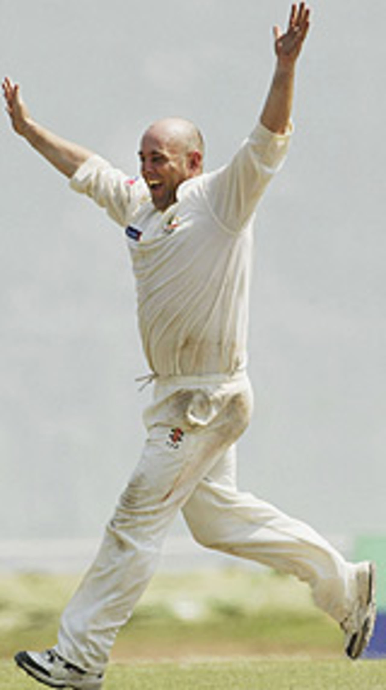 Darren Lehmann celebrates a wicket, Sri Lanka v Australia, 3rd Test, Colombo, 5th day, March 28, 2004