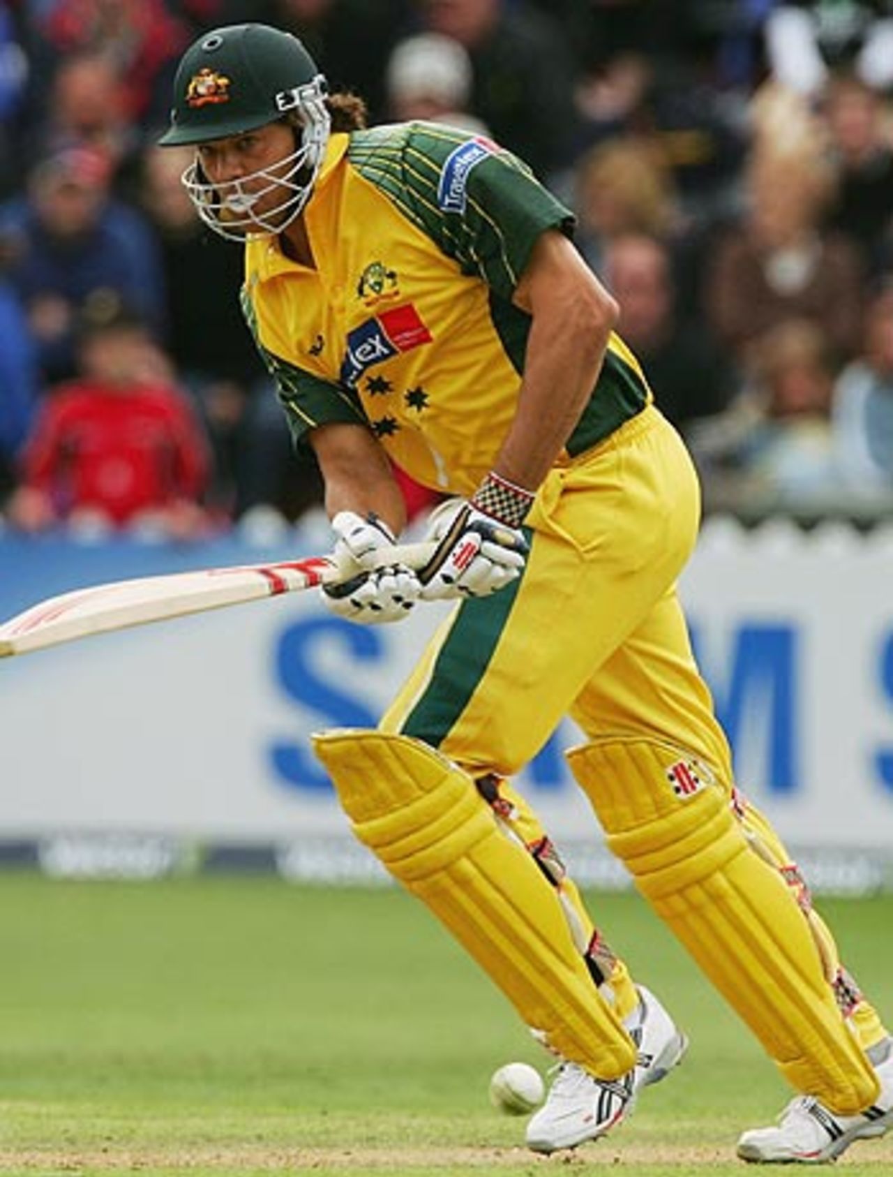 Andrew Symonds piled on the agony with his 37-ball 48, but it wasn't remotely enough, New Zealand v Australia, 4th ODI, Wellington, March 1, 2005