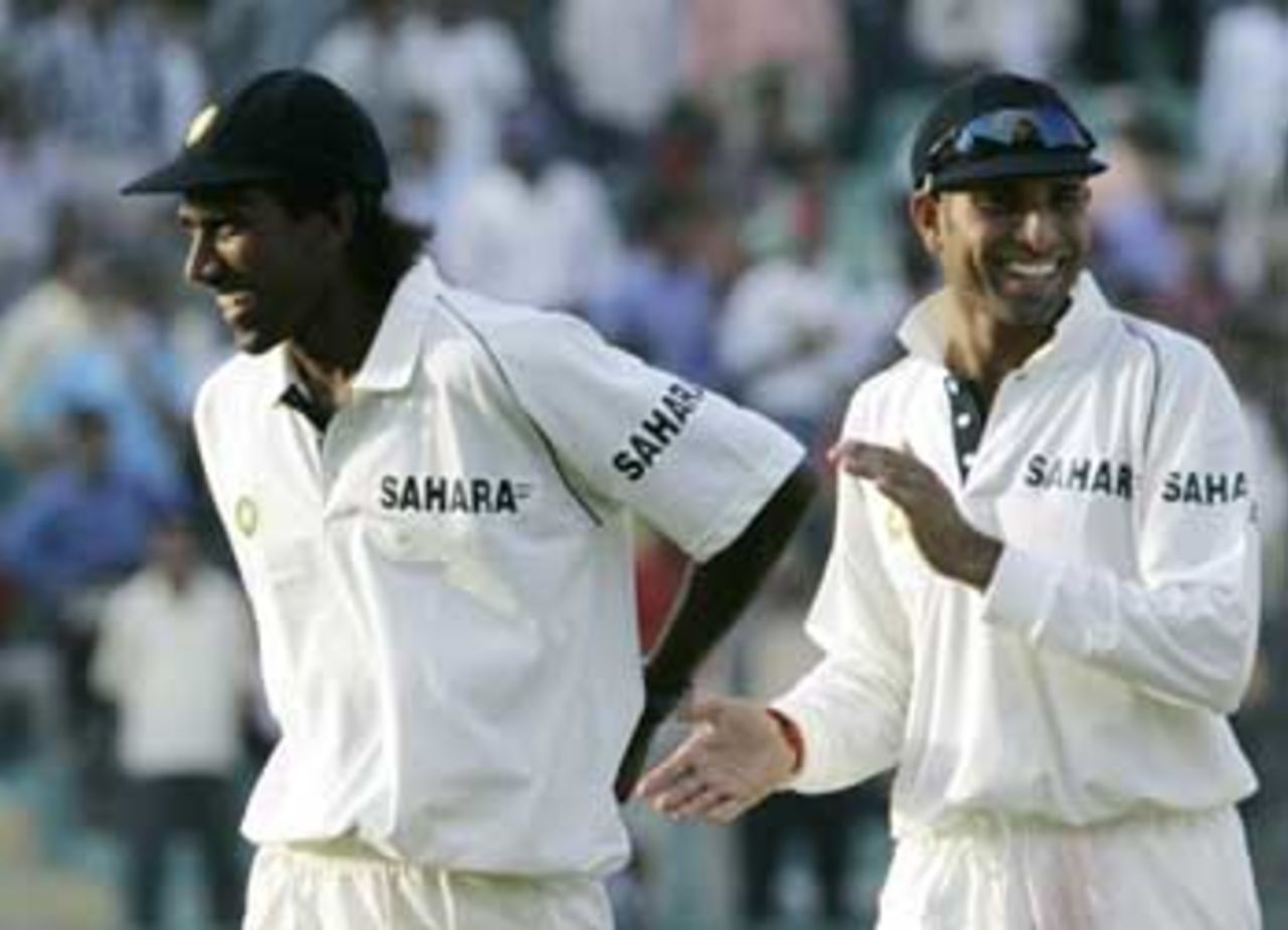 L Balaji was clapped off the field for a job well done, his first Test five-for, India v Pakistan, 1st Test, Mohali, March 8, 2005