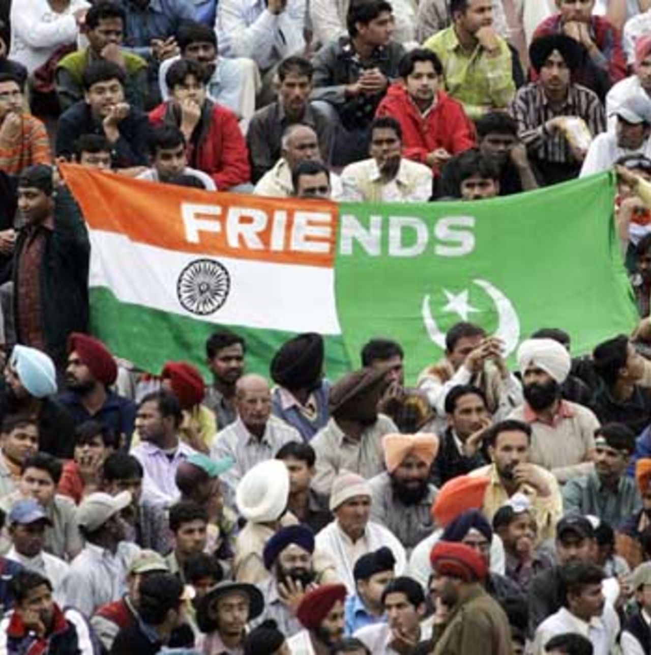 Once again the fans of the two countries showed excellent spirit, getting together in the stands, India v Pakistan, 1st Test, Mohali, March 9, 2005