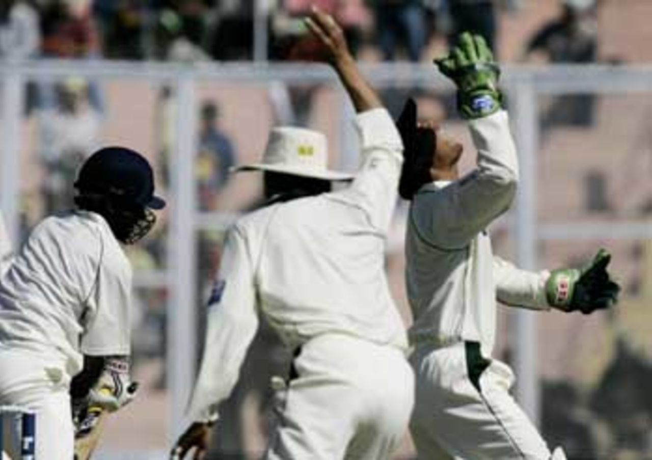 Pakistan did everything right on the morning of the fourth day, wrapping up the Indian innings, India v Pakistan, 1st Test, Mohali, March 11, 2005