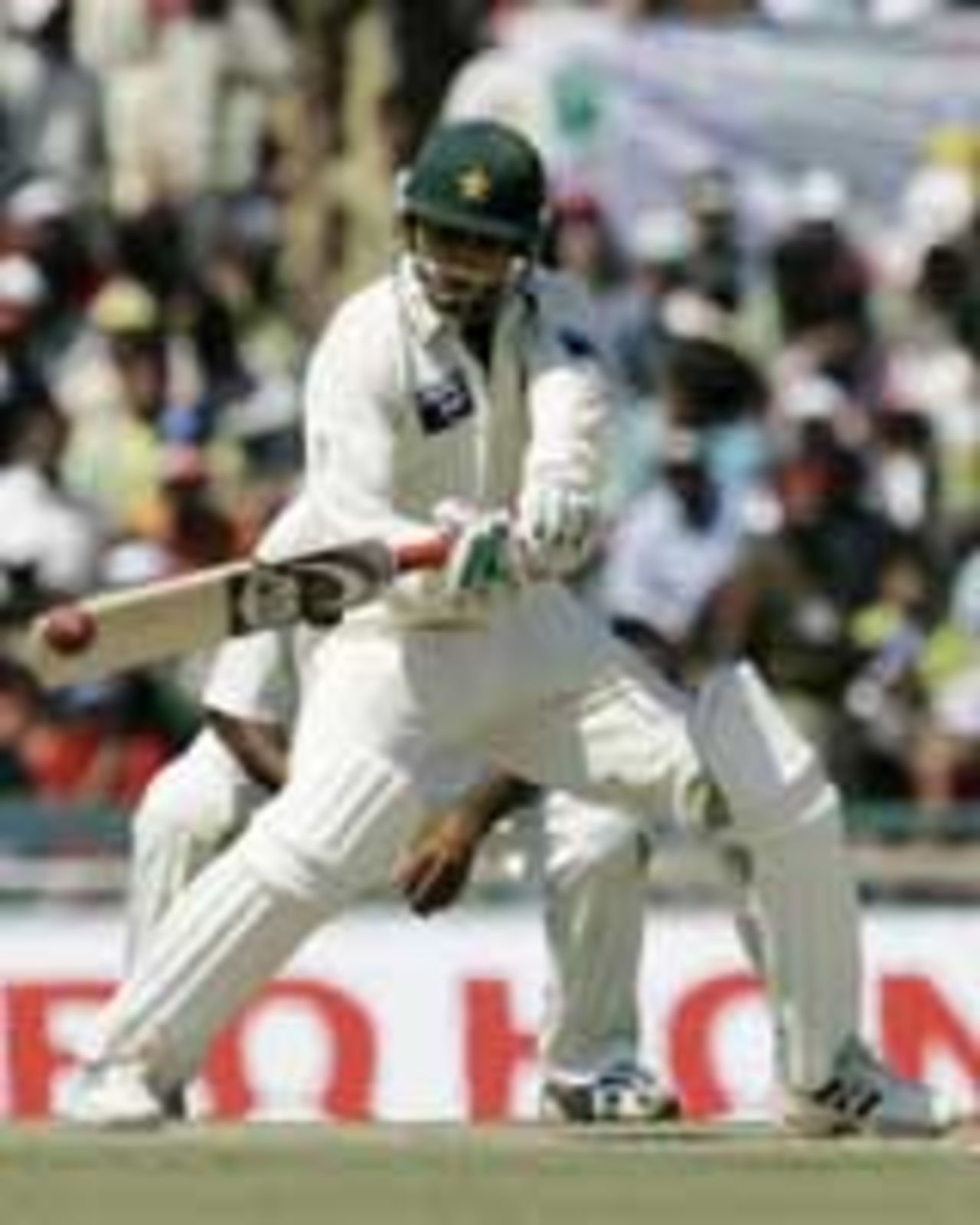Abdul Razzaq cuts, India v Pakistan, 1st Test, Mohali, 5th day, March 12, 2005