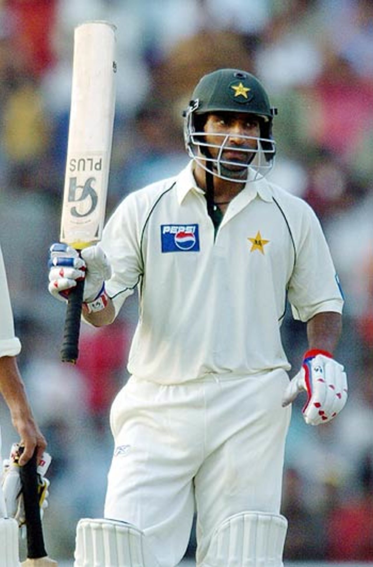 Yousuf Youhana savouring his hundred which he brought up in dramatic fashion, taking ten runs off the last over of the day, India v Pakistan, 2nd Test, Kolkata, March 17, 2005