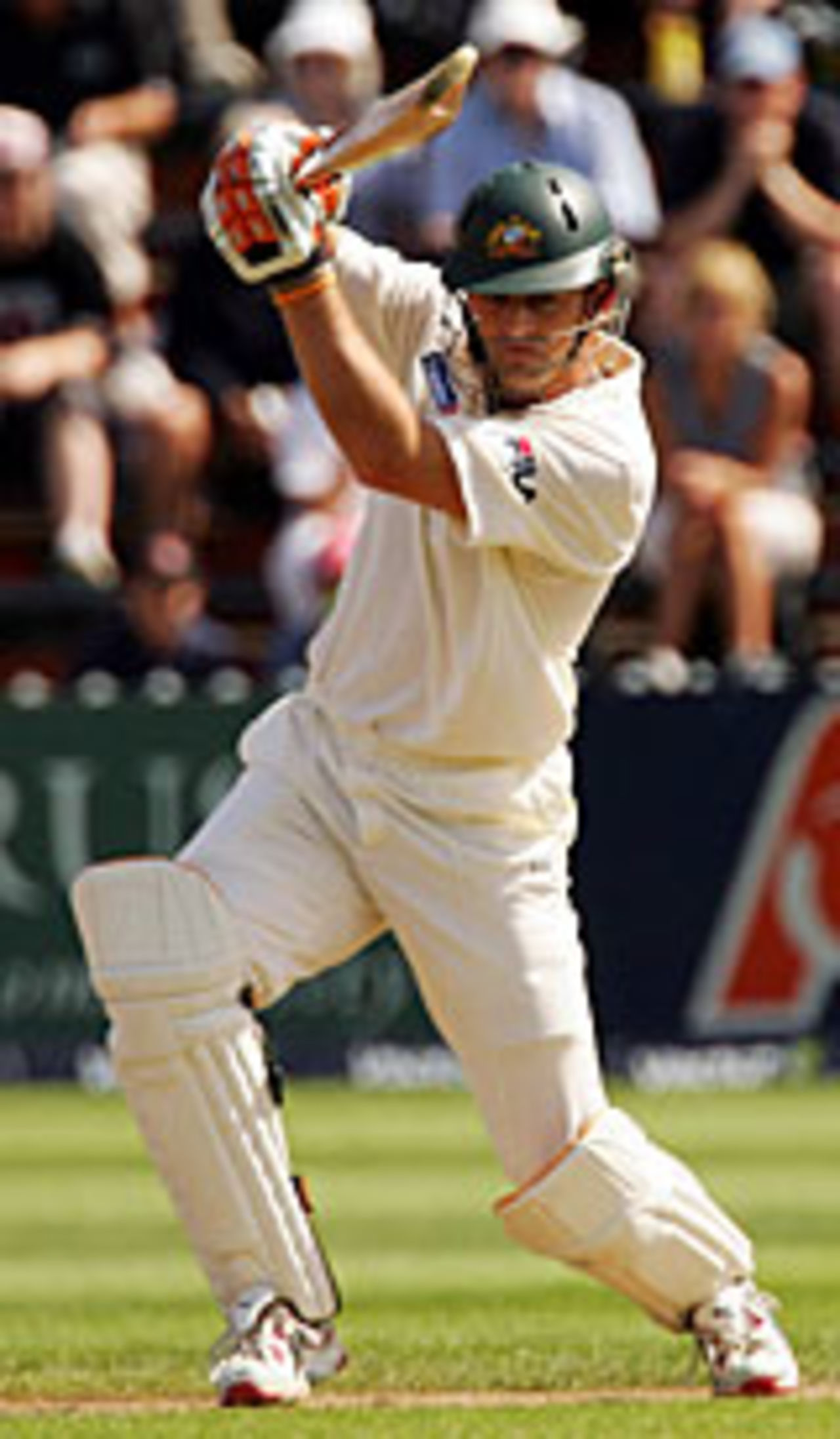 Adam Gilchrist on the drive, New Zealand v Australia, 2nd Test, Wellington, 3rd day, March 20, 2005