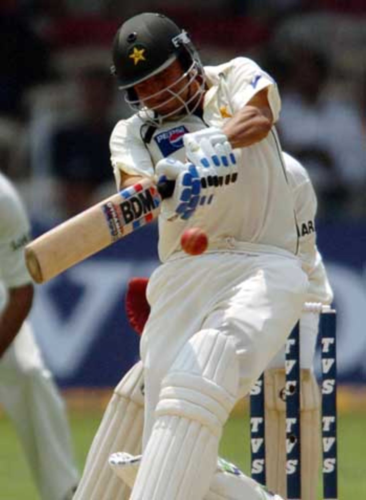 Younis Khan in full cry, India v Pakistan, 3rd Test, Bangalore, 1st day, March 24, 2005
