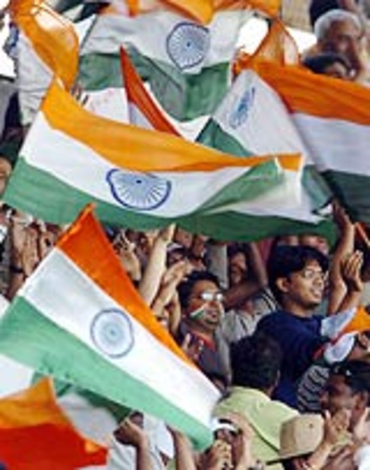 Supporters waving the Indian flag, India v Pakistan, 3rd Test, Bangalore, 4th day, March 27, 2005