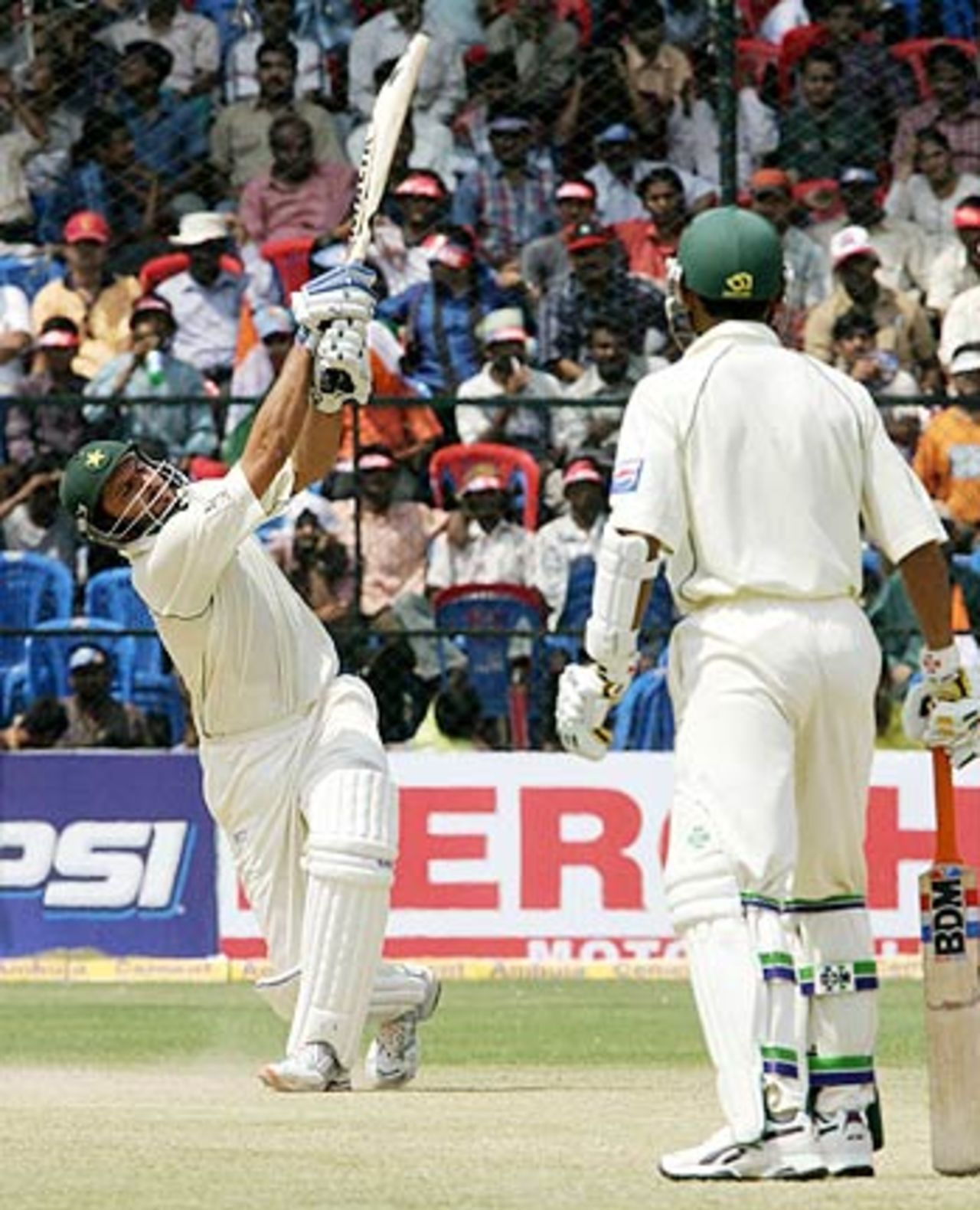 Shahid Afridi hit some scintillating shots en route to his quick-fire fifty off 26 balls, India v Pakistan, 3rd Test, Bangalore, 4th day, March 27, 2005