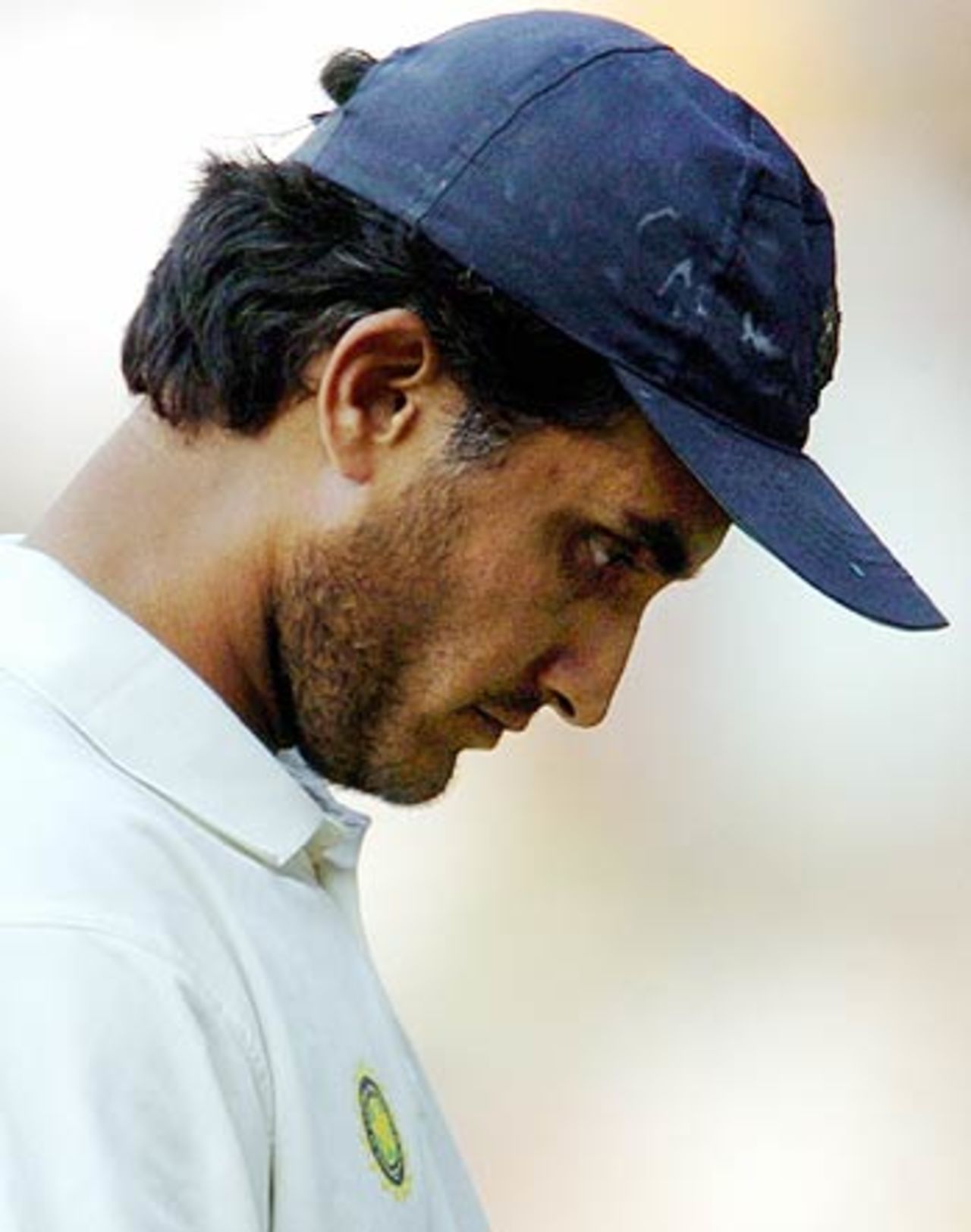 Sourav Ganguly was helpless in the face of Pakistan's assault, India v Pakistan, 3rd Test, Bangalore, 4th day, March 27, 2005