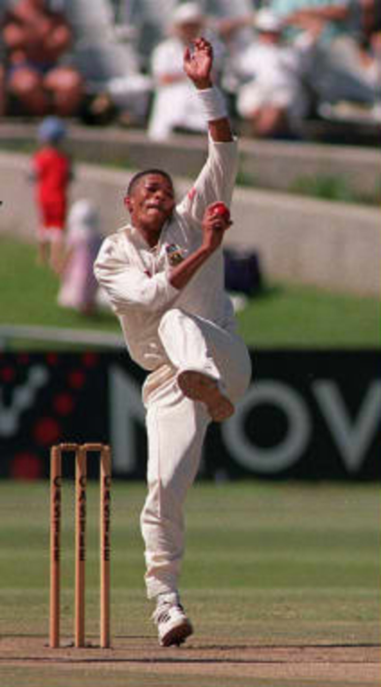 Makhaya Ntini bowling in Cape Town