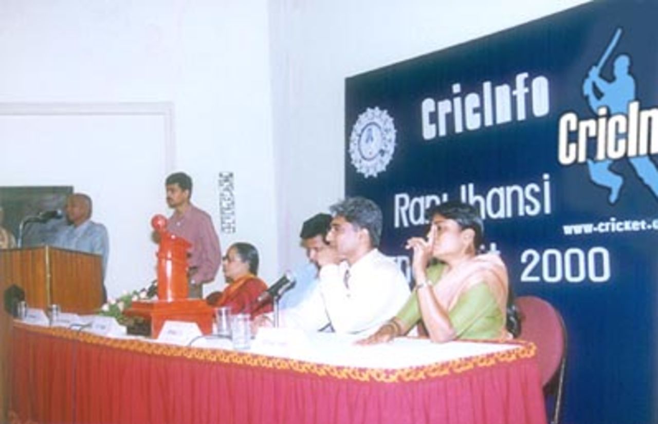 The dignitaries  of the CricInfo Rani Jhansi Trophy, Connemara Hotel Chennai, 1st April 2000