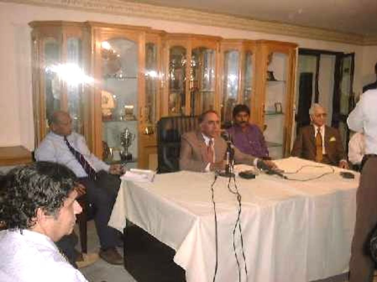 The Chairman addressing the PCB Press Conference at Qadaffi Stadium, Lahore April 3, 2001