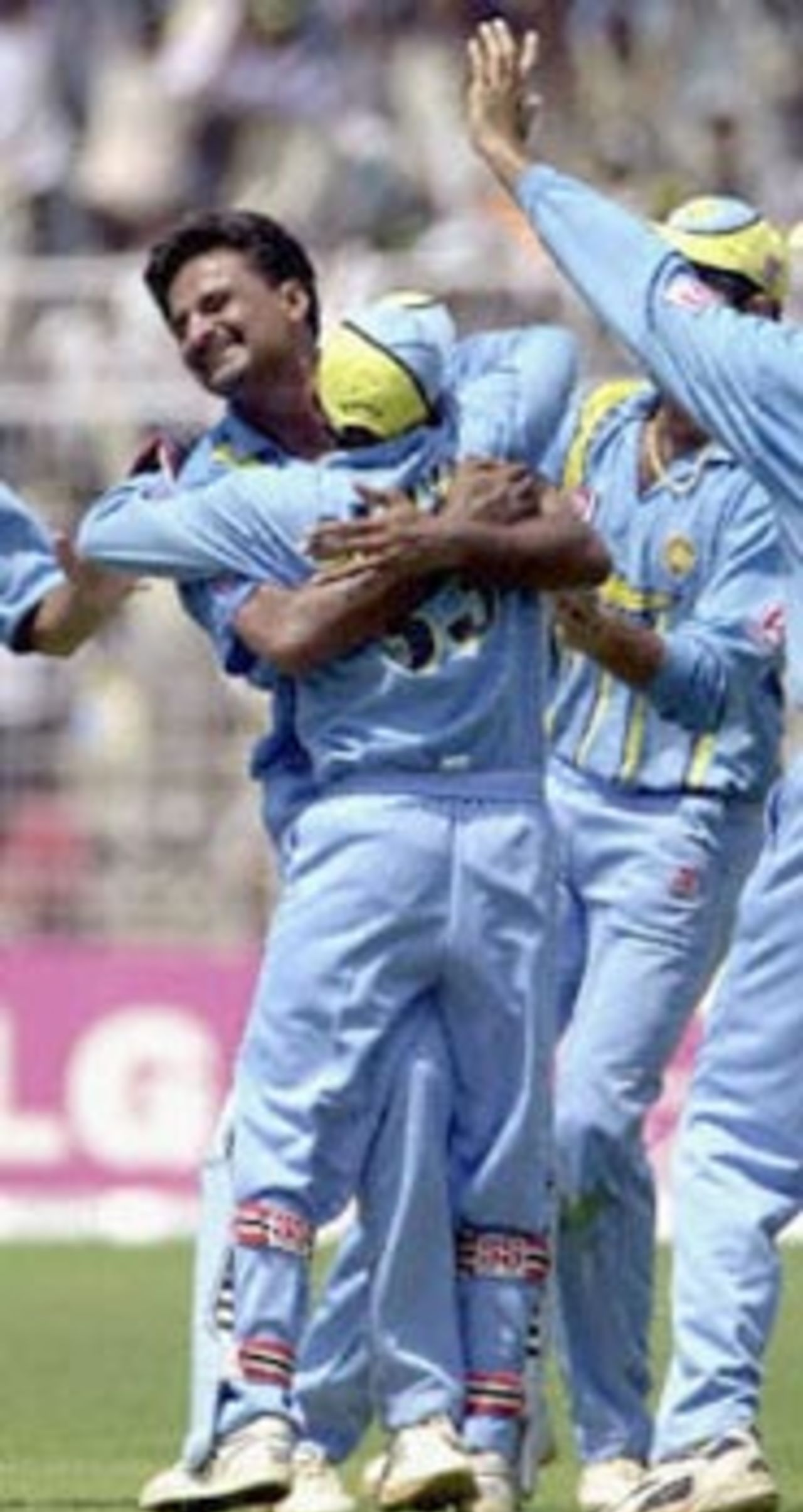 06 Apr 2001: Australia in India 2000/01, 5th One-Day International, India v Australia, Nehru Stadium, Fatorda, Margao.