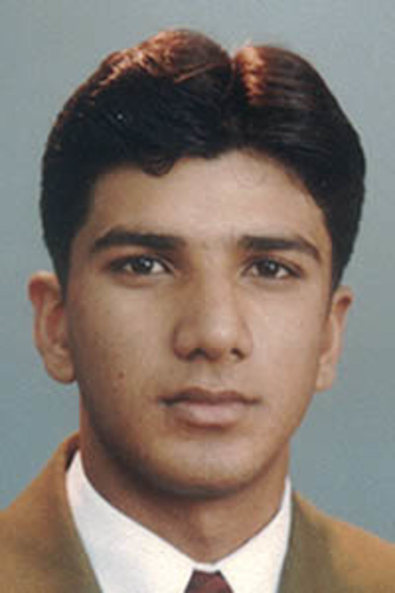 Portrait of Kashif Raza