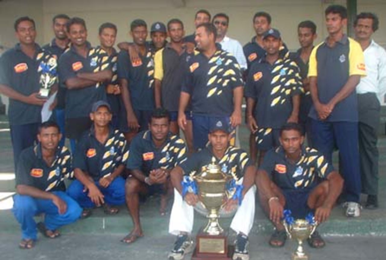 Premier League final Sinhalese Sports Club v Colts Cricket Club 29-31 Apr 2002