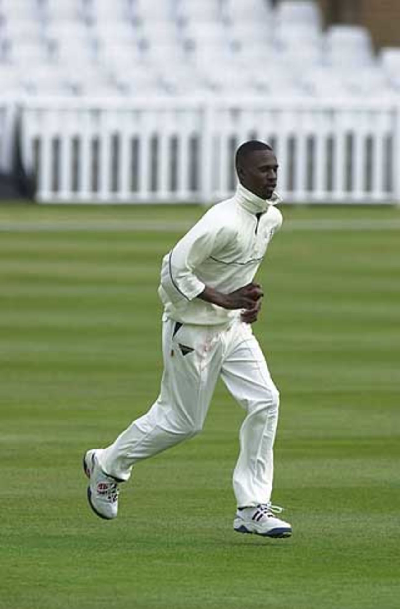 Warwickshire v Cardiff UCCE, April 20, 21, 22 2002 , Edgbaston