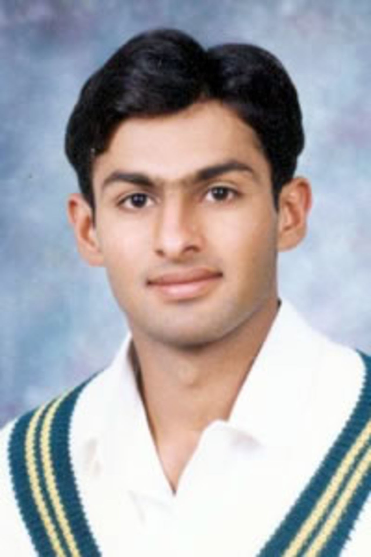 Shoaib Malik - Pakistan cricketer, Right Hand Bat, Right Arm Off Break