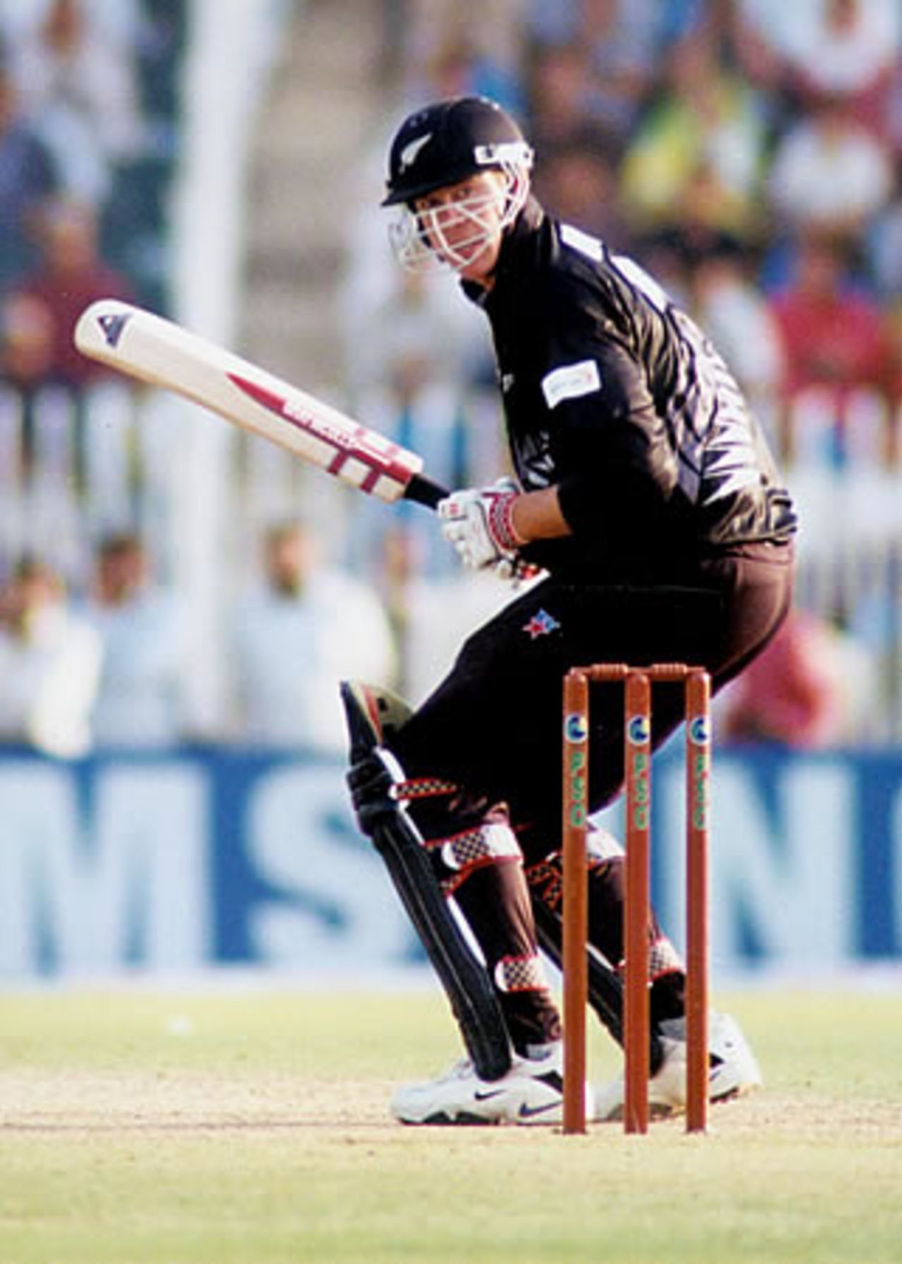 Jacob Oram batting - 2nd ODI at Rawalpindi, New Zealand v Pakistan, 24 Apr 2002