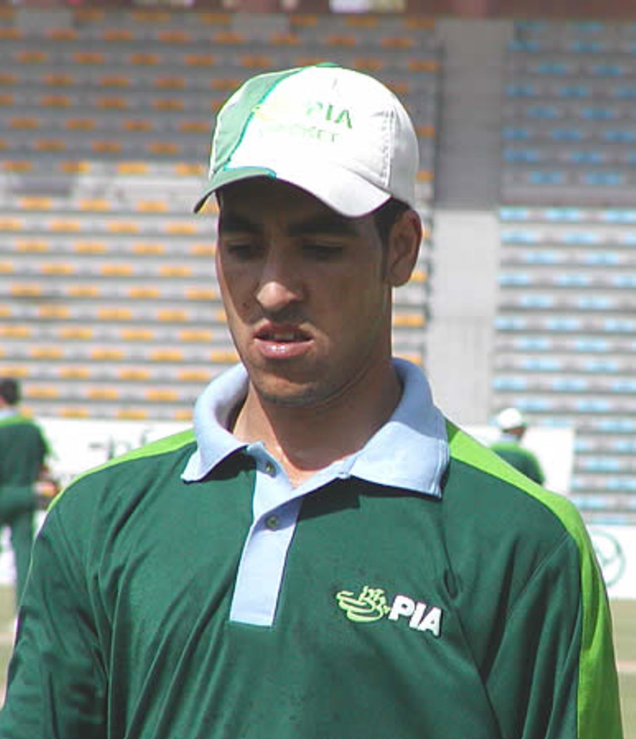 Umar Gul fielding near the boundary, NBP Patron's Cup final, Gaddafi Stadium, 31 March 2003