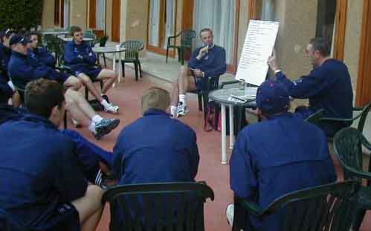 Richard Cox and Mike Hendrick debrief the squad after a practice match