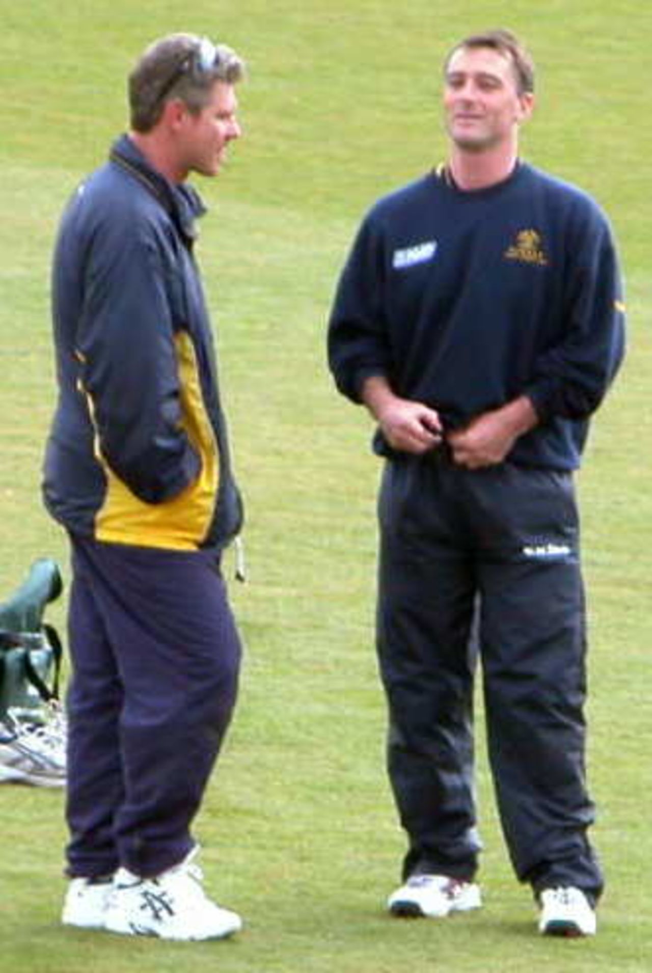 Robin Smith and Surrey's Graham Thorpe compare notes