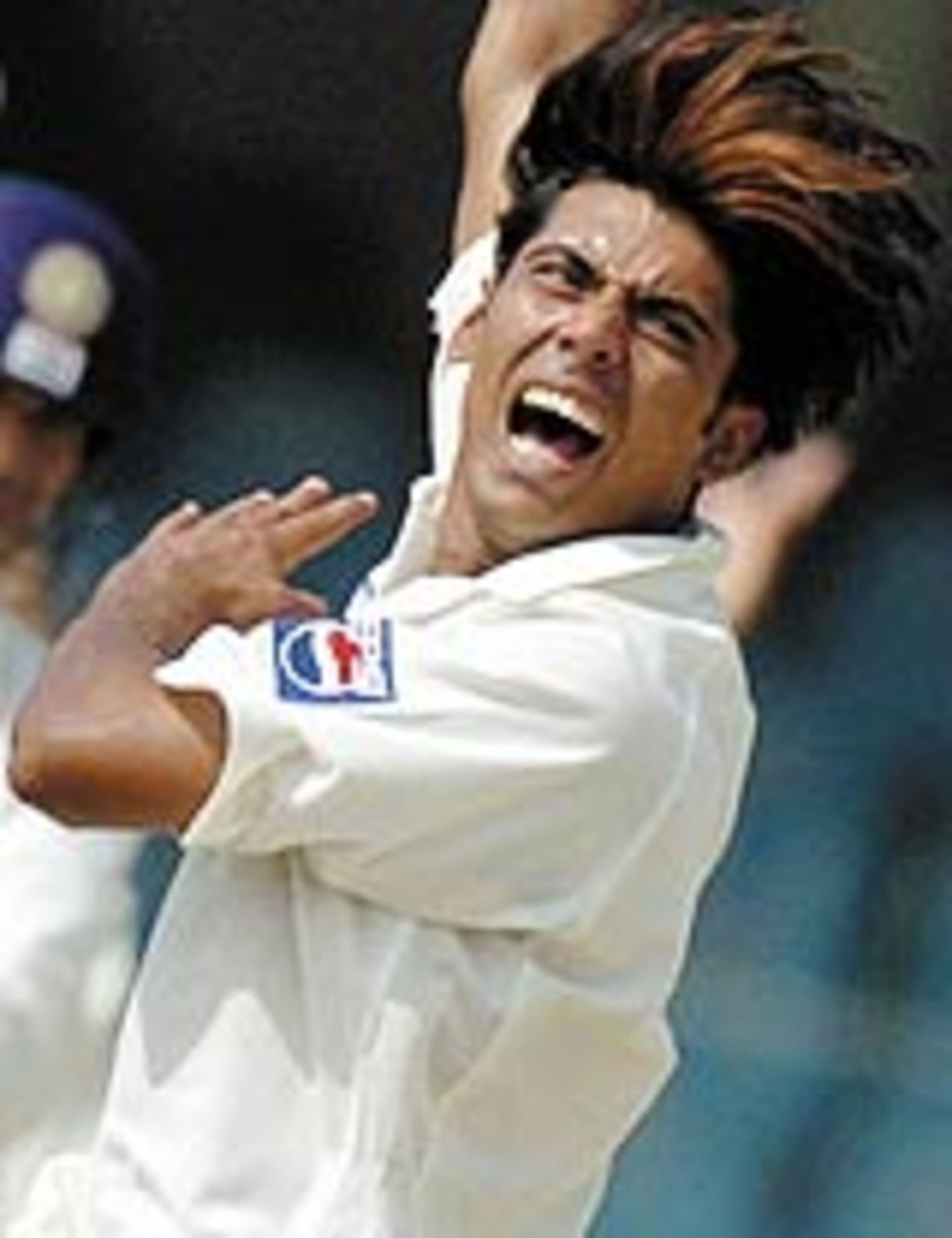 Mohammad Sami unsuccessfully appeals for a dismissal, Pakistan v India, 2nd Test, Lahore, 1st day, April 5, 2004