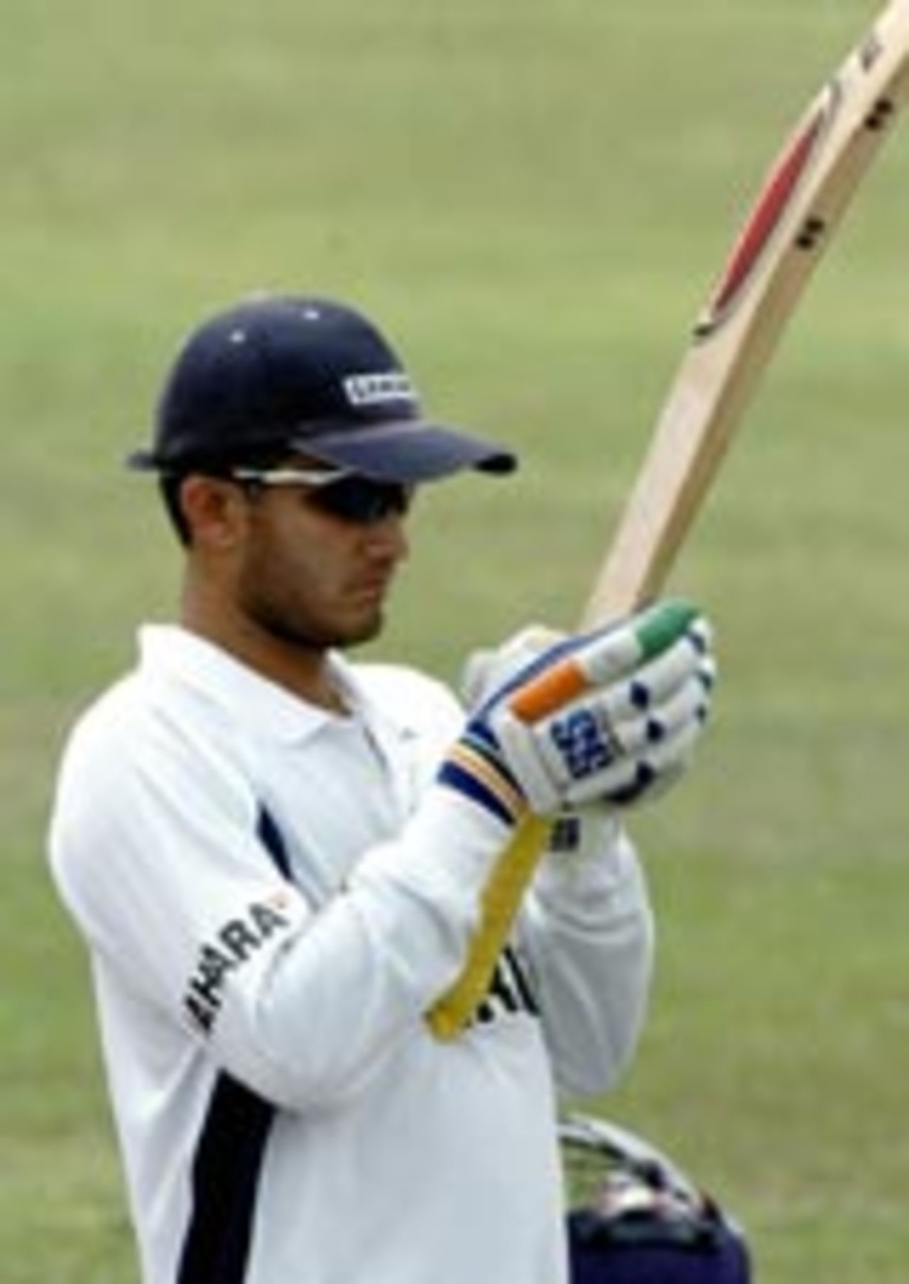 Sourav Ganguly inspecting his bat before the Rawalpindi Test, Rawalpindi, April 12, 2004