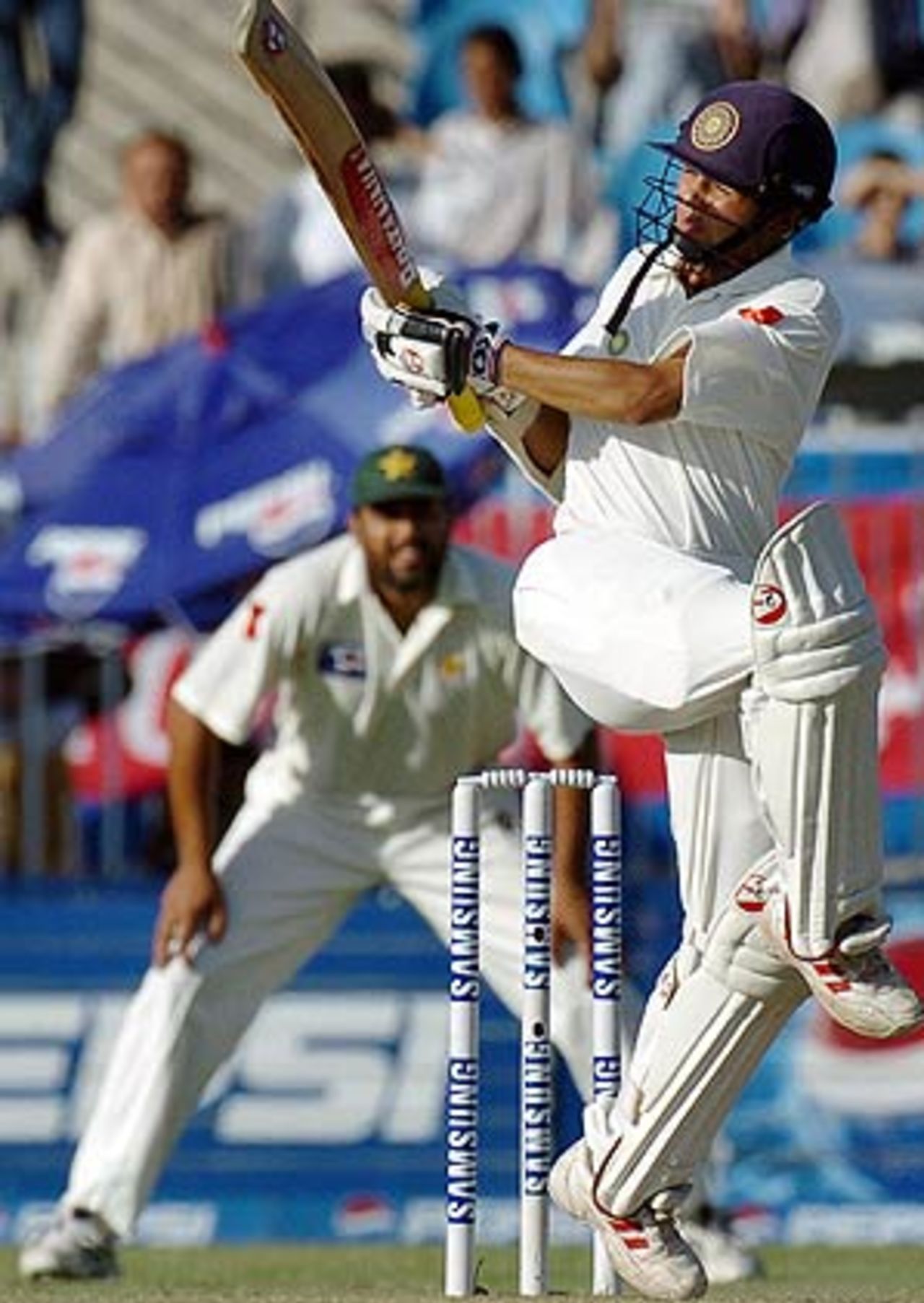 Parthiv Patel grows in stature, with a dashing 69 as opener, Pakistan v India, 3rd Test, Rawalpindi, 1st day, April 13, 2004