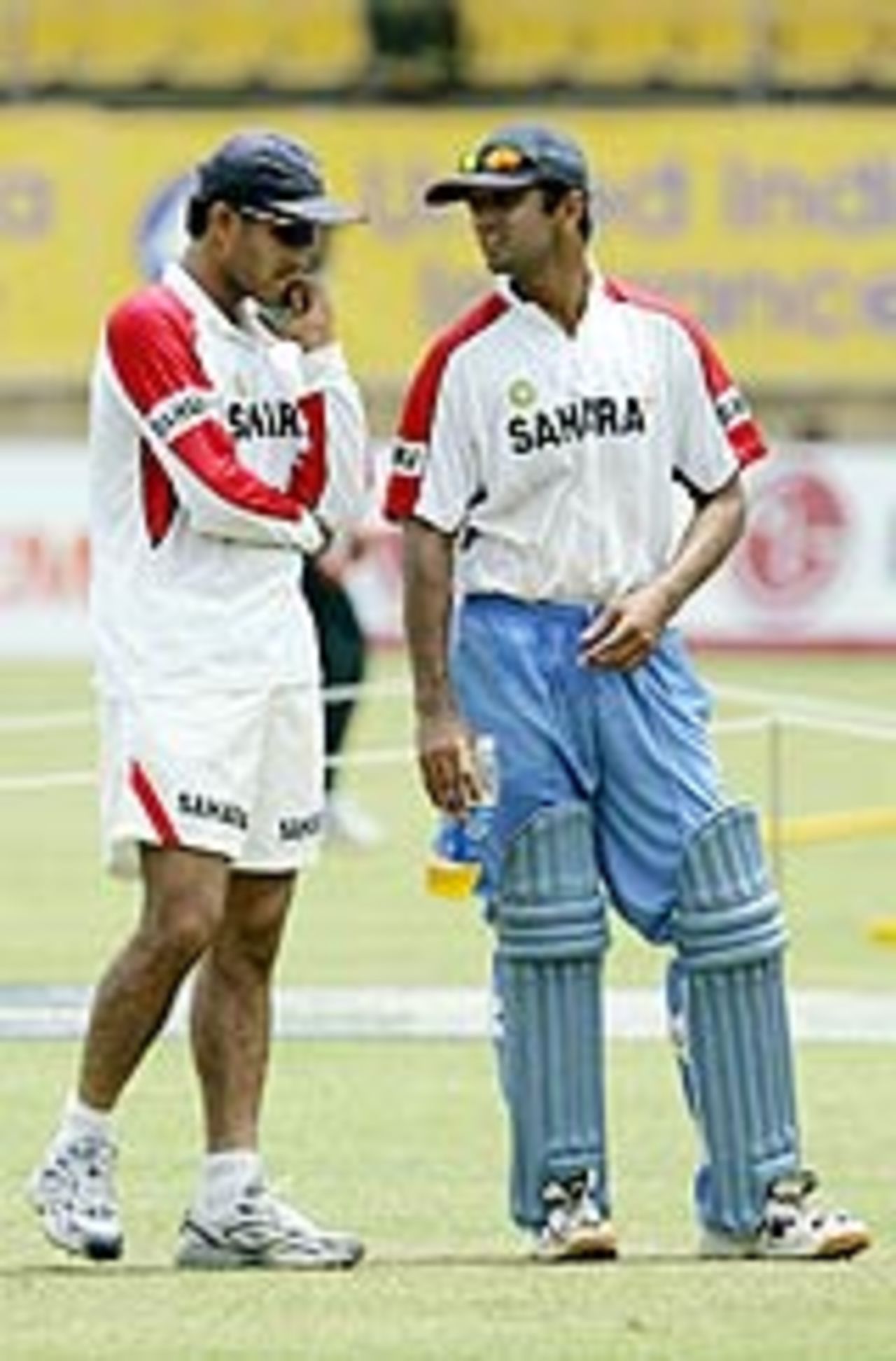 Sourav Ganguly and Rahul Dravid discussing ahead of the first one-day international, April 1, 2005