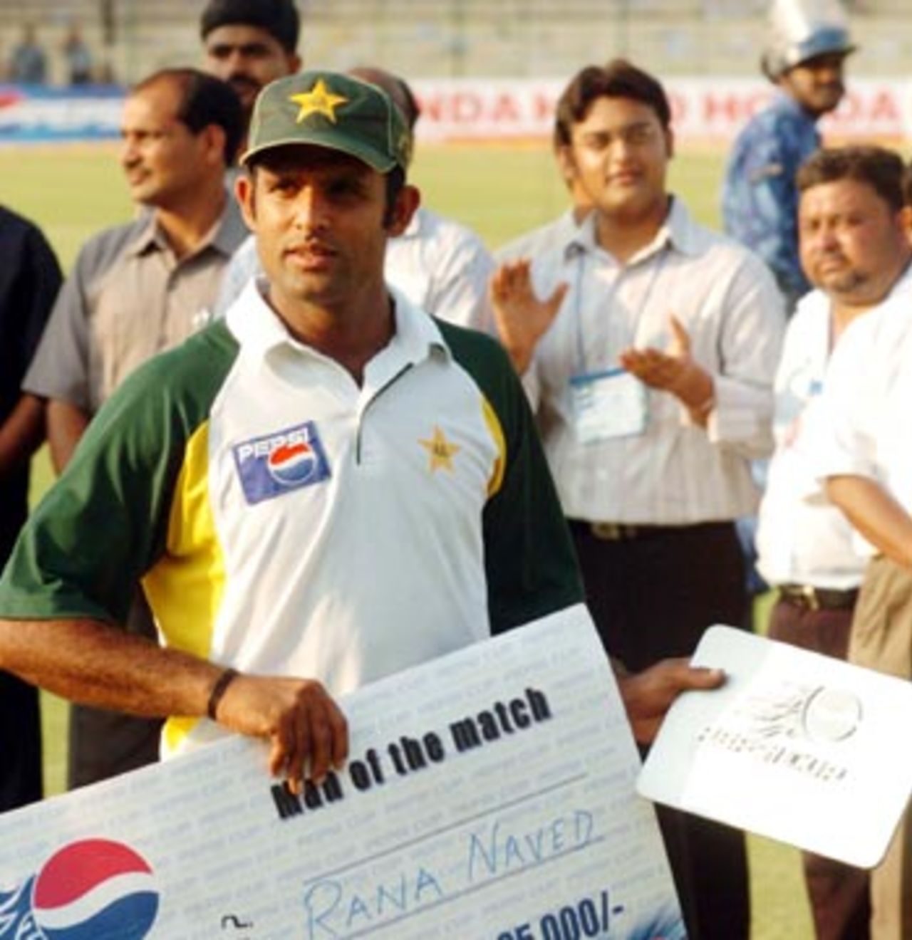 Not surprisingly, Naved-ul-Hasan was adjudged Man-of-the-Match.