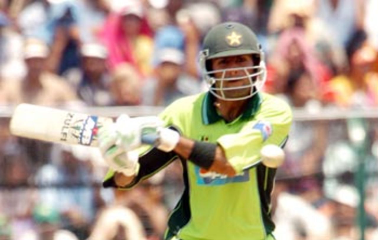 Shoaib Malik delivered with the bat - his 75 - more importantly, his 145-run stand with Salman Butt, put Pakistan in the driver's seat.