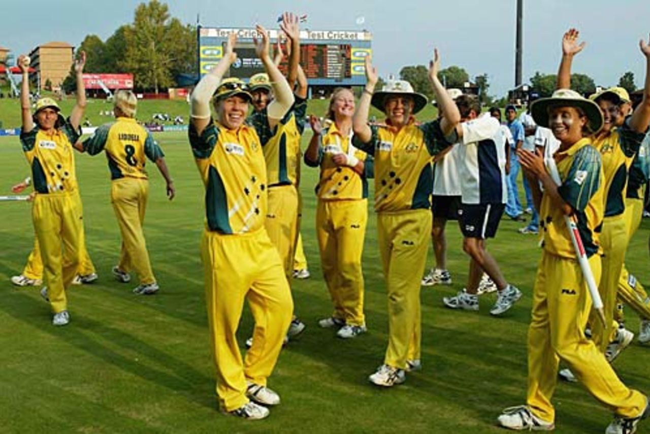 Australia celebrate their fifth World Cup, Australia v India, Women's World Cup final, Centurion, April 10, 2005