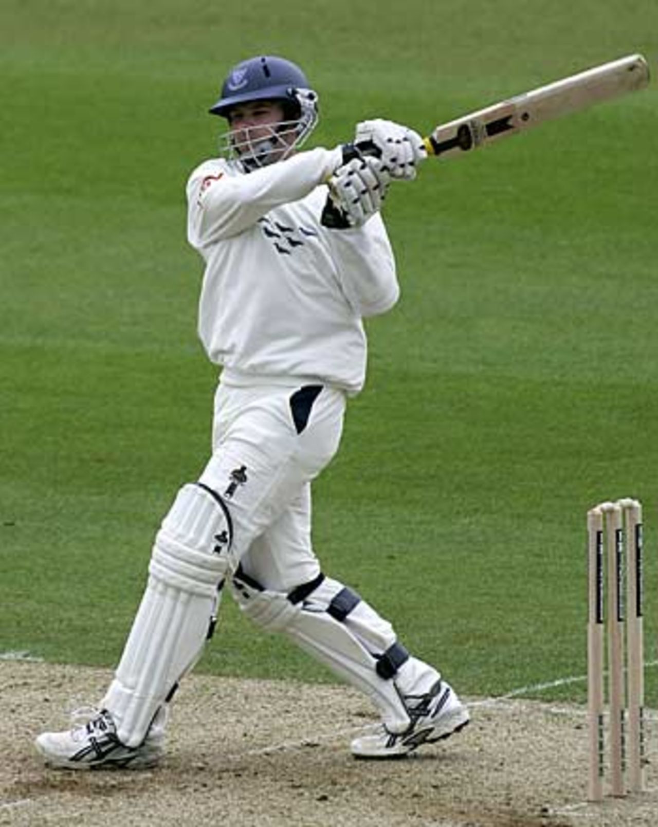 Richard Montgomerie in action , Surrey v Sussex, The Oval, April 13, 2005