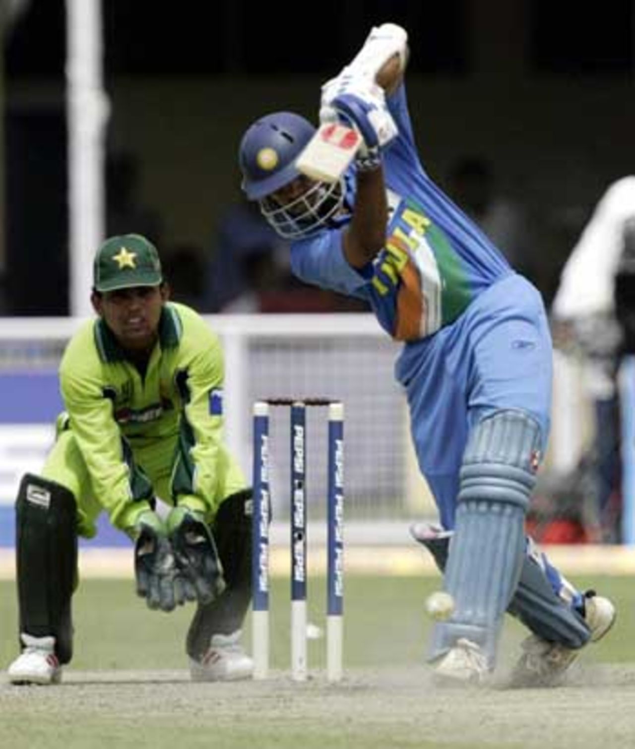Rahul Dravid drives during a crucial innings, India v Pakistan, 5th ODI, Kanpur, April 15, 2005