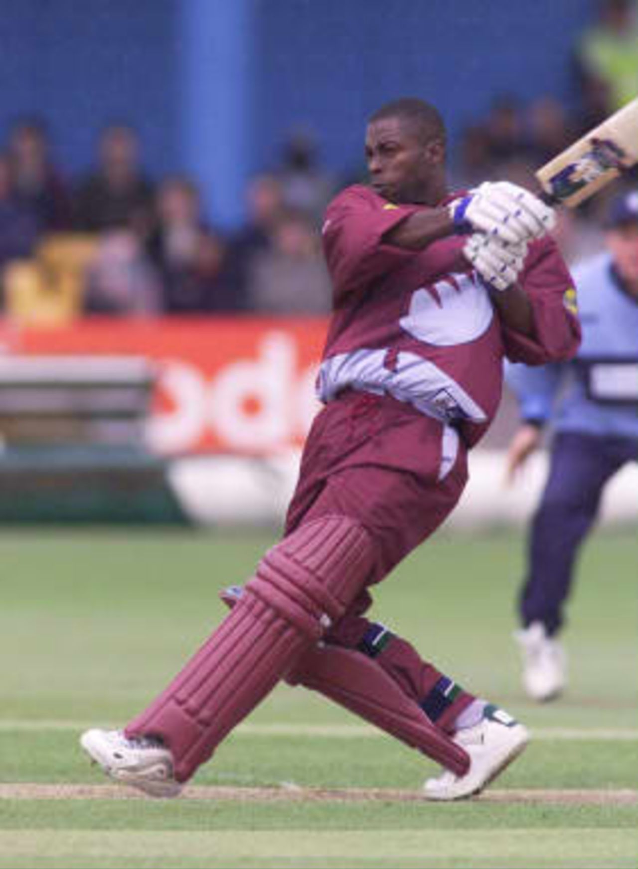 Sherwin Campbell hooks  - World Cup warm-up match, Gloucstershire v West Indies 8 May 1999