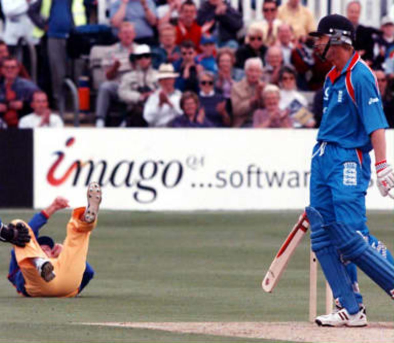 Nick Knight walks off, caught by Law - World Cup warm-up match, England v Essex, Chelmsford, Essex, 09 May 1999.