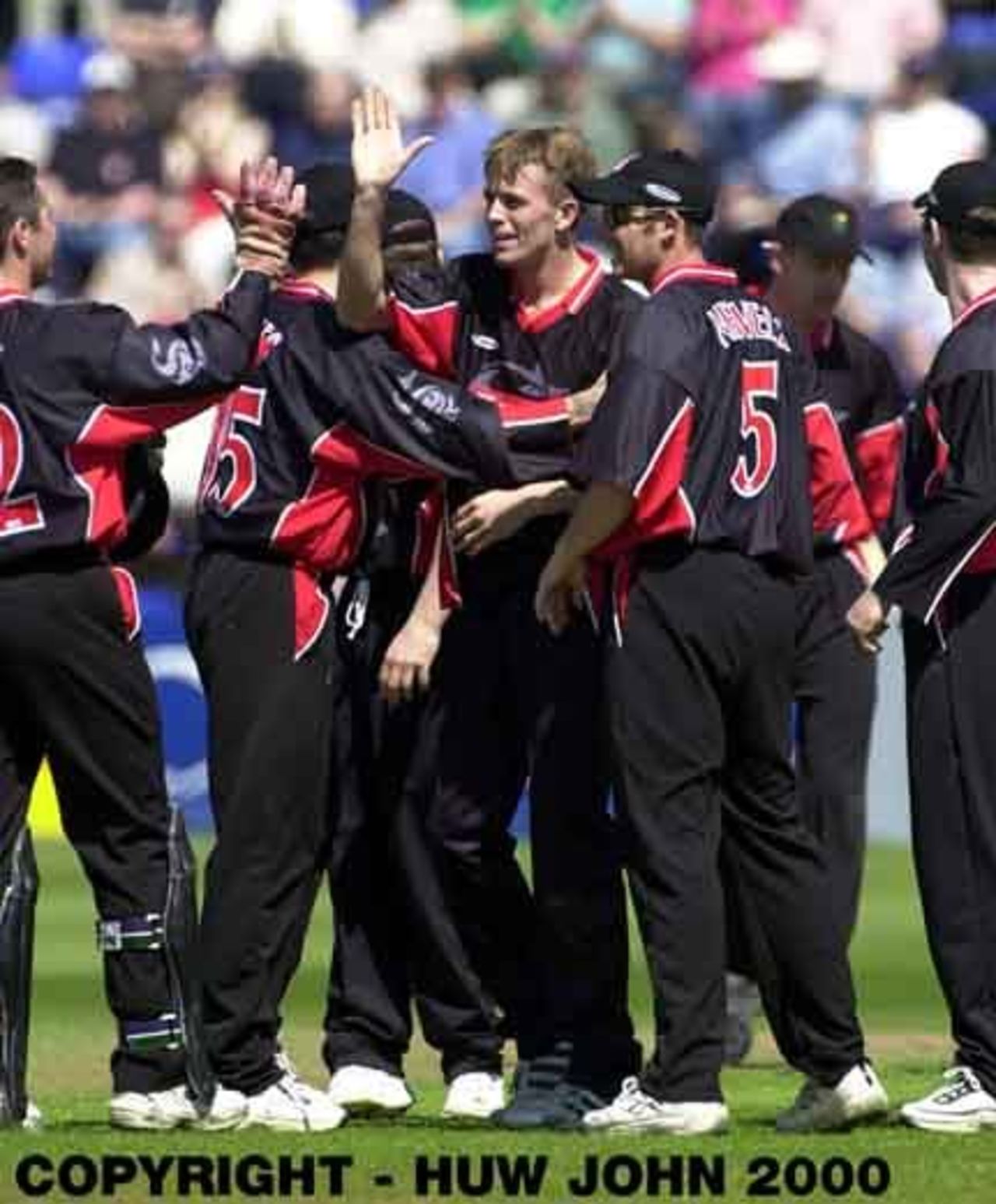 Owen Parkin celebrates Brown dismissal, National League 30 Apr 2000