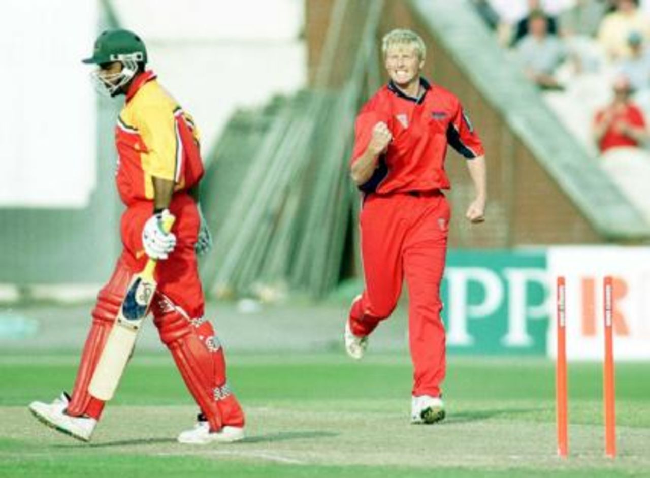 Glen Chapple celebrates bowling Aftab Habib, Old Trafford 7 May 2000