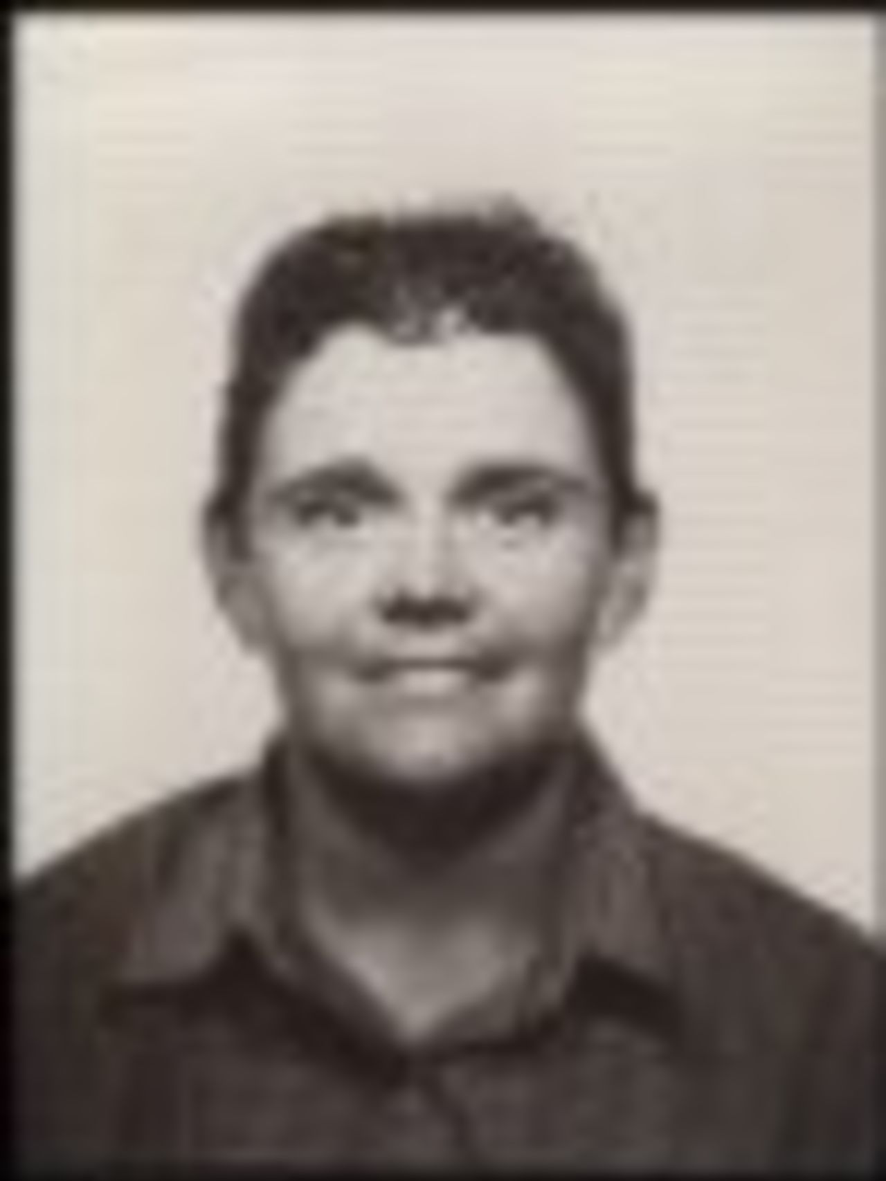 Passport picture of Yulandi van der Merwe