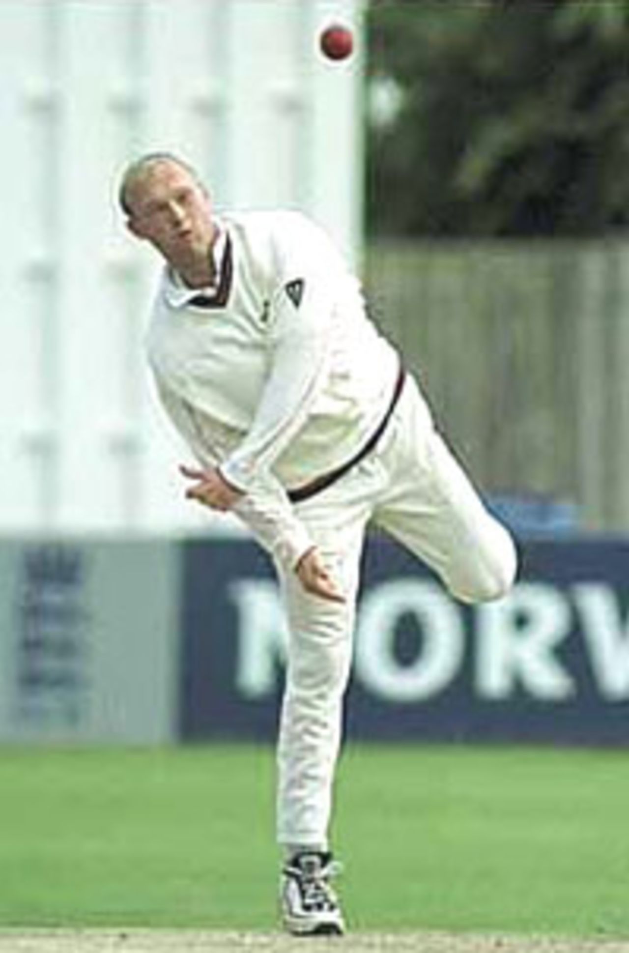 Lancashire left arm spinner Gary Keedy in action, PPP healthcare County Championship Division One, 2000, Hampshire v Lancashire County Ground, Southampton, 23-26 May 2000 (Day 3).