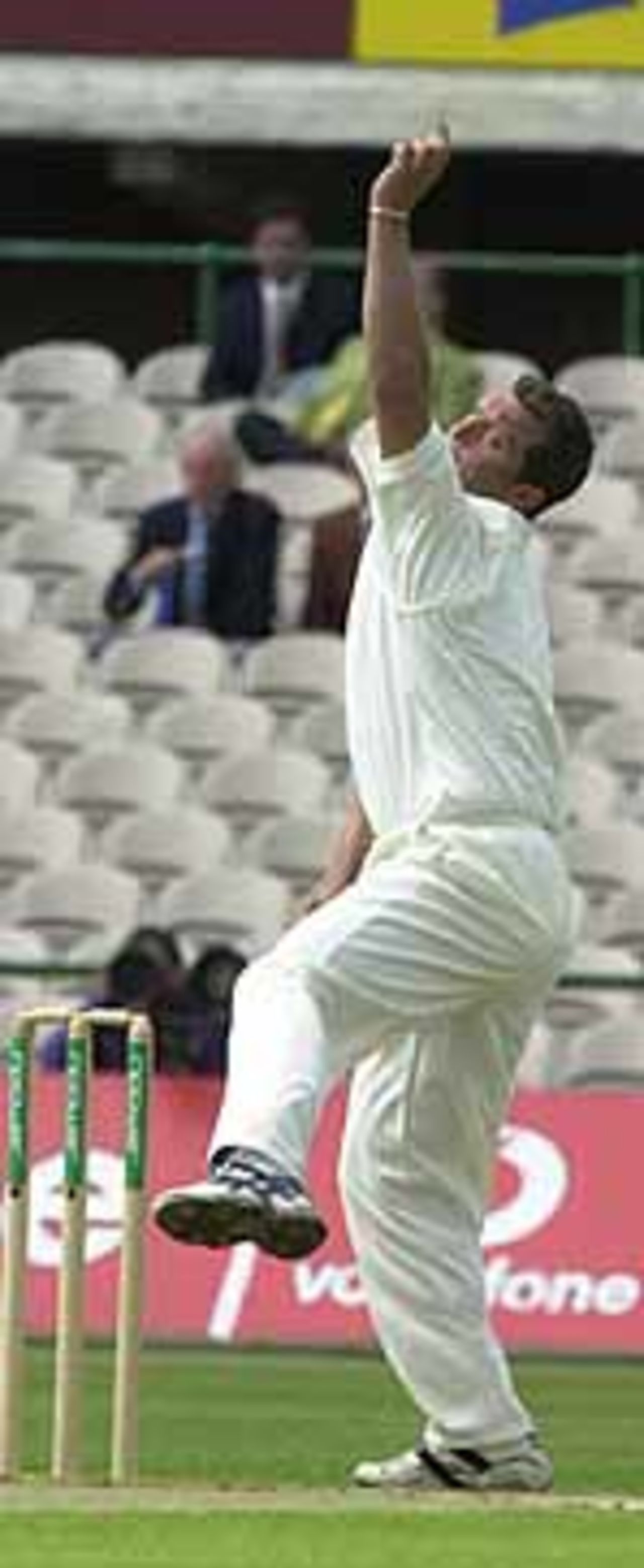 Darren Gough in delivery stride