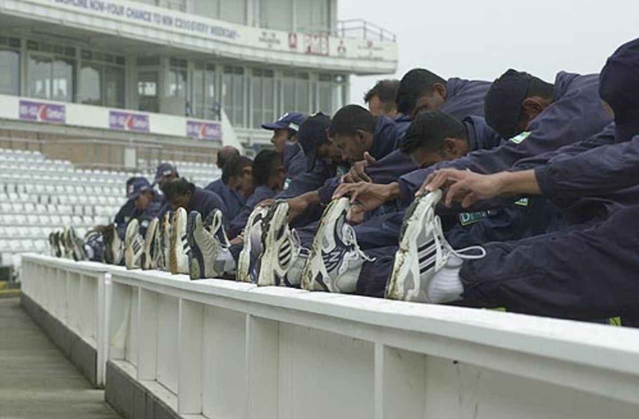 The Sri Lankans warm up on day two of their fixture at the Riverside