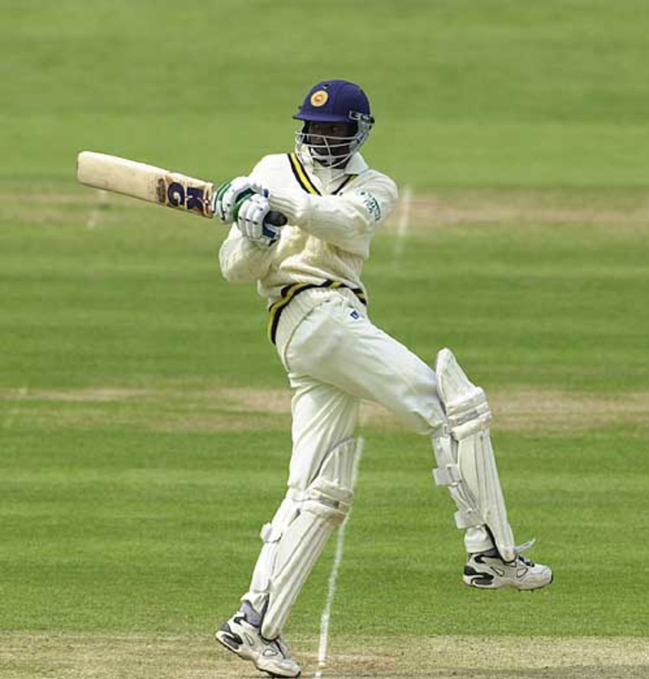 Russel Arnold swivels to clip a ball to long leg, 1st Test Lord's May 2002