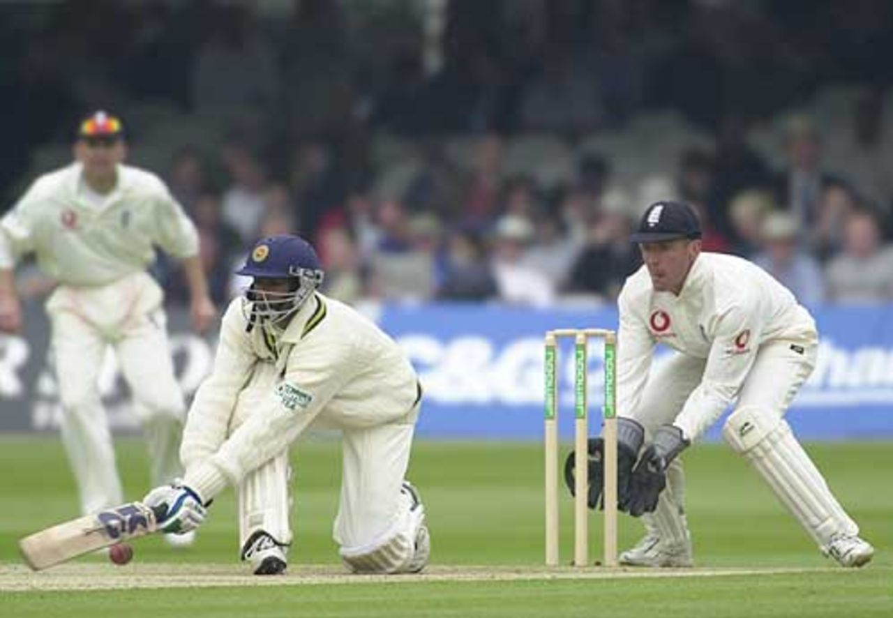 Russel Arnold sweeps a deilivery from Vaughan for 2 runs, 1st Test Lord's May 2002
