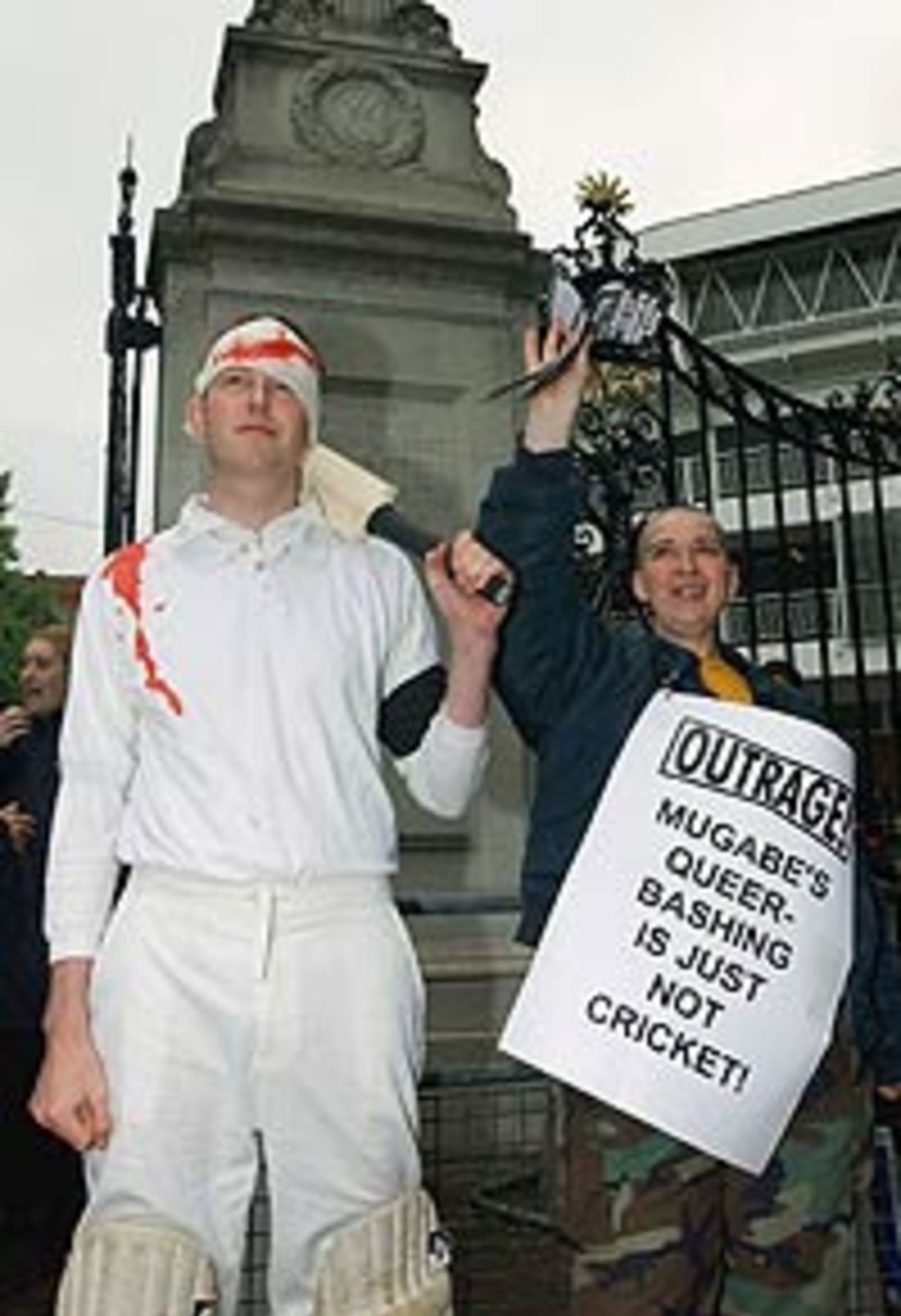Anti Mugabe protestors at Lord's (May 22, 2003)
